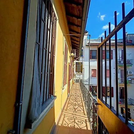 Charming Ringhiera House In The Heart Of *